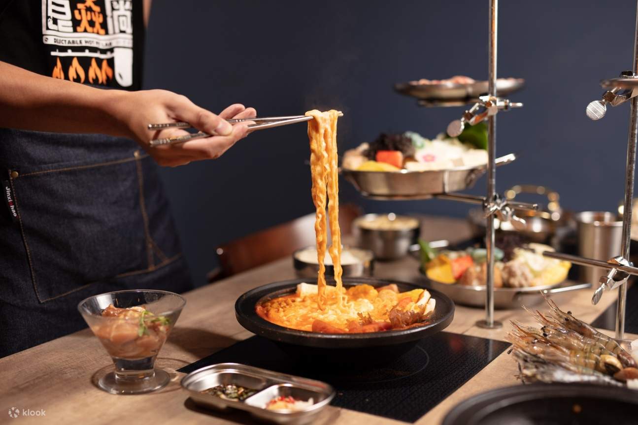 食焱厂创意锅物 - 捷运西门站